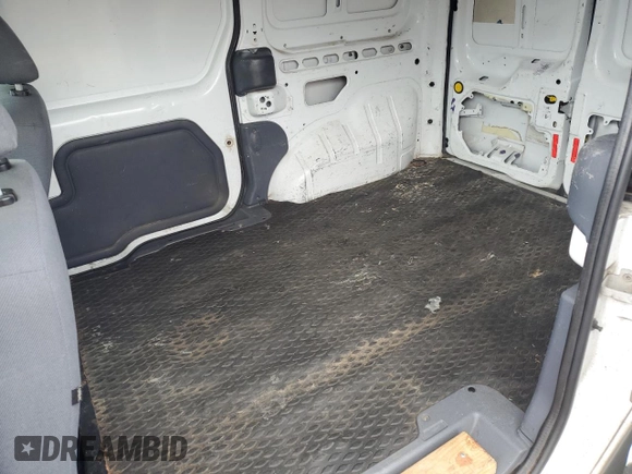 2010 Ford Transit Connect XL z VIN NM0LS7AN0AT019574, wystawiony jako Copart lot #50838745 z przebiegiem 287 966 mil mil oraz Czysty tytuł • Clean title. Historia ofert i sprzedaży dostępna na DreamBid. Obrazek 10.