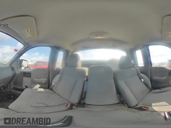 2007 Ford F-150 XL с VIN 1FTRF12247NA01532, выставлен на аукционе Copart как лот 55058495 с пробегом 132 823 миль миль и Списание • Salvage title. История ставок и продаж доступна на DreamBid. Изображение 14.