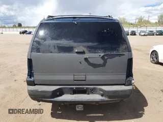 2005 Cadillac Escalade z VIN 1GYEK63N15R156958, wystawiony jako Copart lot #55286165 z przebiegiem Nie podano mil oraz Czysty tytuł • Clean title. Historia ofert i sprzedaży dostępna na DreamBid. Obrazek 6.