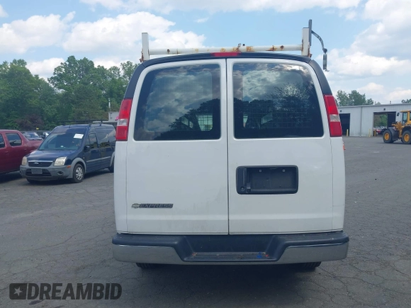 2019 Chevrolet Express Cargo with VIN 1GCWGAFP8K1196427, listed as a IAAI auction lot 42545445 with 141,592 mi miles and . Bid and sale history available at DreamBid. Image 16.