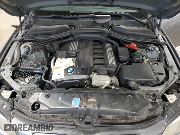 2010 BMW 5 Series 528i xDrive with VIN WBANV1C59AC157284, listed as a Copart auction lot 47146375 with 168,240 mi miles and Clean Title. Bid and sale history available at carsss.com. Image 11.