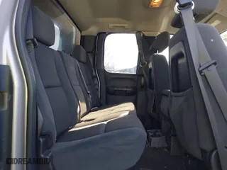 2009 Chevrolet Silverado 1500 LT with VIN 2GCEC29C091117150, listed as a IAAI auction lot 41763081 with 173,604 mi miles. Bid and sale history available at carsss.com. Image 8.