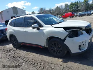 2019 Subaru Forester Sport with VIN JF2SKAJC0KH426164, listed as a IAAI auction lot 41995569 with 101,336 mi miles. Bid and sale history available at carsss.com. Image 13.
