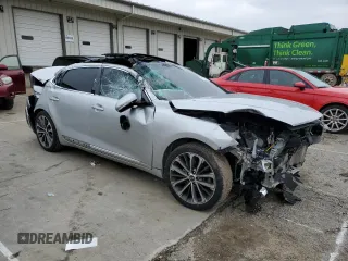 2017 Kia Cadenza Technology z VIN KNALC4J19H5059661, wystawiony jako Copart lot #52782475 z przebiegiem 94 290 mil mil oraz Szkoda całkowita • Salvage title. Historia ofert i sprzedaży dostępna na DreamBid. Obrazek 4.