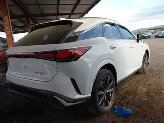 2025 Lexus RX 350 with VIN 2T2BAMCA7SC093752, listed as a IAAI auction lot 41558105 with 470 mi miles and . Bid and sale history available at DreamBid. Image 4.