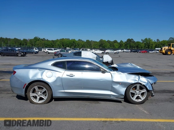 2018 Chevrolet Camaro 1LT z VIN 1G1FB1RX3J0125112, wystawiony jako IAAI lot #42034286 z przebiegiem 179 149 mil mil oraz . Historia ofert i sprzedaży dostępna na DreamBid. Obrazek 12.