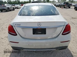 2017 Mercedes-Benz E 300 Luxury with VIN WDDZF4JB6HA091364, listed as a Copart auction lot 58209375 with 169,960 mi miles and Clean title. Bid and sale history available at DreamBid. Image 6.