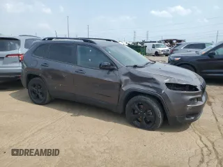 2018 Jeep Cherokee Latitude z VIN 1C4PJLCB5JD544904, wystawiony jako Copart lot #59638905 z przebiegiem 139 427 mil mil oraz Czysty tytuł • Clean title. Historia ofert i sprzedaży dostępna na DreamBid. Obrazek 4.