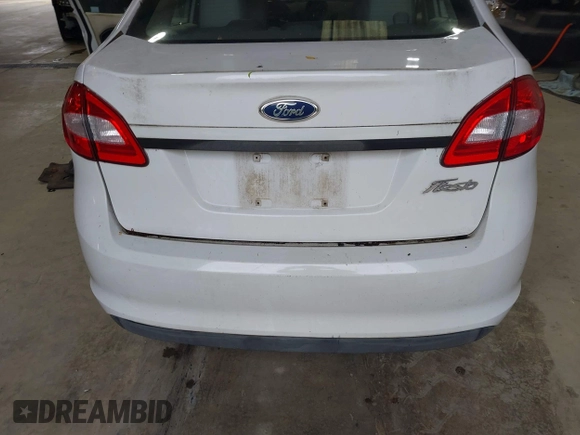 2011 Ford Fiesta S with VIN 3FADP4AJ8BM170415, listed as a IAAI auction lot 42365822 with 150,603 mi miles and . Bid and sale history available at DreamBid. Image 15.