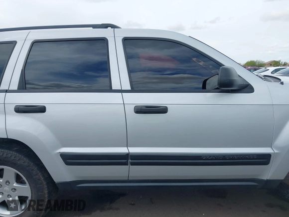 2005 Jeep Grand Cherokee Laredo с VIN 1J4HR48N45C665886, выставлен на аукционе IAAI как лот 41805717 с пробегом 181 022 миль миль и . История ставок и продаж доступна на DreamBid. Изображение 13.