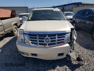 2007 Cadillac Escalade EXT with VIN 3GYFK62847G294013, listed as a Copart auction lot 47945395 with 180,577 mi miles and Salvage Title. Bid and sale history available at carsss.com. Image 5.