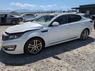 2013 Kia Optima SX с VIN 5XXGR4A6XDG091796, выставлен на аукционе Copart как лот 60294155 с пробегом Не указан миль и Списание • Salvage title. История ставок и продаж доступна на DreamBid. Изображение 1.