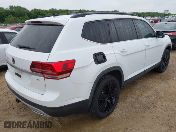 2020 Volkswagen Atlas SE with VIN 1V2WR2CA6LC502996, listed as a IAAI auction lot 42345898 with 94,627 mi miles and . Bid and sale history available at DreamBid. Image 4.