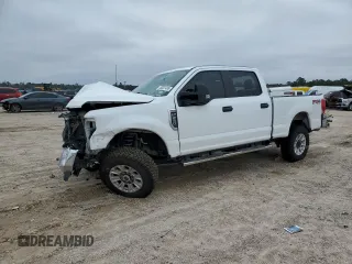 2022 Ford Super Duty F-250 SRW XL with VIN 1FT7W2B62NEG39923, listed as a Copart auction lot 45687495 with 73,648 mi miles and Salvage Title. Bid and sale history available at carsss.com. Image 1.