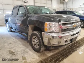 2013 Chevrolet Silverado 1500 LT with VIN 3GCPKSE76DG338773, listed as a Copart auction lot 88823205 with 166,889 mi miles and Salvage Title. Bid and sale history available at carsss.com. Image 4.
