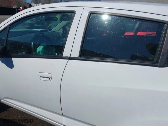 2015 Chevrolet Spark LS with VIN KL8CA6S96FC740225, listed as a IAAI auction lot 41846350 with 114,080 mi miles. Bid and sale history available at carsss.com. Image 14.