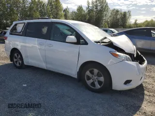 2017 Toyota Sienna LE Auto Access Seat with VIN 5TDKZ3DC2HS807651, listed as a Copart auction lot 61308995 with 148,707 mi miles and Salvage title. Bid and sale history available at DreamBid. Image 4.