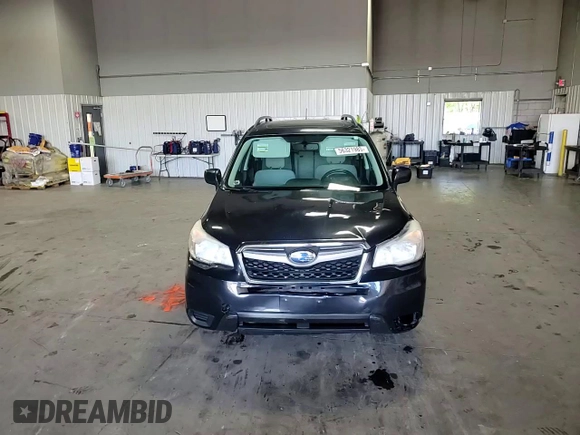 2014 Subaru Forester Premium z VIN JF2SJAEC1EH446764, wystawiony jako Copart lot #56321985 z przebiegiem 174 053 mil mil oraz Szkody całkowita. Historia ofert i sprzedaży dostępna na DreamBid. Obrazek 14.