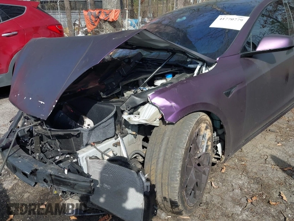 2018 Tesla Model S 75D z VIN 5YJSA1E24JF293863, wystawiony jako IAAI lot #41770779 z przebiegiem Nie podano mil oraz . Historia ofert i sprzedaży dostępna na DreamBid. Obrazek 6.
