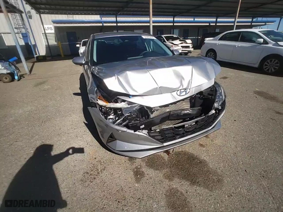 2023 Hyundai Elantra SEL with VIN 5NPLM4AG8PH105239, listed as a Copart auction lot 44205495 with 31,631 mi miles and Salvage Title. Bid and sale history available at carsss.com. Image 11.