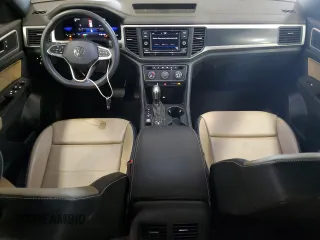 2023 Volkswagen Atlas SE z VIN 1V2LC2CA3PC219255, wystawiony jako Copart lot #59729025 z przebiegiem 23 902 mil mil oraz Szkoda całkowita • Salvage title. Historia ofert i sprzedaży dostępna na DreamBid. Obrazek 8.