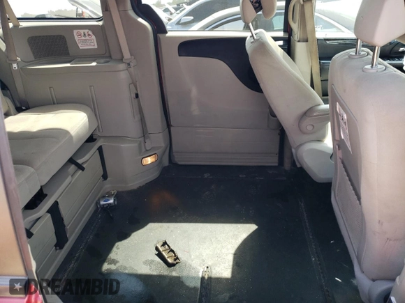 2015 Dodge Grand Caravan SE with VIN 2C4RDGBG2FR613184, listed as a Copart auction lot 67111284 with 249,959 mi miles and Salvage Title. Bid and sale history available at DreamBid. Image 11.