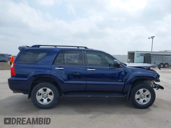 2007 Toyota 4Runner SR5 with VIN JTEZU14R070088127, listed as a IAAI auction lot 41938132 with 289,180 mi miles. Bid and sale history available at carsss.com. Image 14.