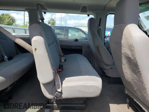2010 Ford Econoline Passenger XL с VIN 1FBSS3BL9ADA18474, выставлен на аукционе Copart как лот 51644235 с пробегом 84 311 миль миль и Чистый • Clean title. История ставок и продаж доступна на DreamBid. Изображение 11.