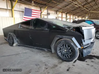 2024 Tesla Cybertruck Cyberbeast with VIN 7G2CEHEE2RA017084, listed as a Copart auction lot 45912625 with 10,854 mi miles and Salvage Title. Bid and sale history available at carsss.com. Image 4.