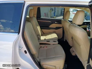 2017 Toyota Highlander Limited with VIN 5TDDZRFH8HS417304, listed as a Copart auction lot 52291805 with 103,868 mi miles and Salvage Title. Bid and sale history available at carsss.com. Image 11.