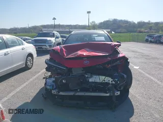 2025 Toyota Crown XLE с VIN JTDACAAJ9S3004185, выставлен на аукционе IAAI как лот 42040283 с пробегом 3 547 миль миль и . История ставок и продаж доступна на DreamBid. Изображение 12.