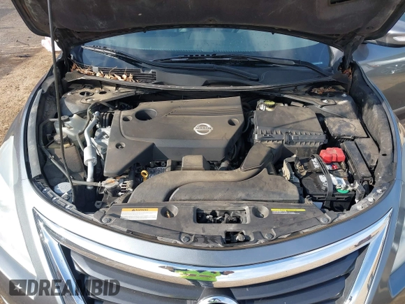 2015 Nissan Altima SL with VIN 1N4AL3AP0FN407679, listed as a IAAI auction lot 40909974 with 129,597 mi miles and . Bid and sale history available at carsss.com. Image 10.