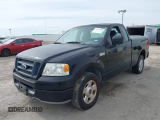 2004 Ford F-150 XL with VIN 1FTRF12W34KD85187, listed as a IAAI auction lot 41737266 with 105,101 mi miles. Bid and sale history available at carsss.com. Image 2.
