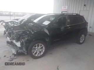 2018 Jeep Cherokee Latitude with VIN 1C4PJLCB1JD566236, listed as a IAAI auction lot 41278530 with 226,524 mi miles and . Bid and sale history available at DreamBid. Image 17.