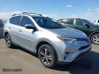 2018 Toyota RAV4 XLE with VIN 2T3RFREV2JW707273, listed as a IAAI auction lot 41730481 with 67,690 mi miles. Bid and sale history available at carsss.com. Image 1.