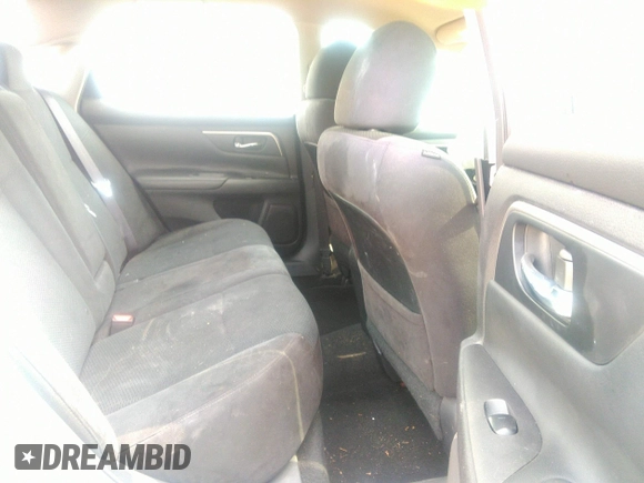 2015 Nissan Altima S with VIN 1N4AL3AP3FC472361, listed as a IAAI auction lot 39890344 with 77,123 mi miles and . Bid and sale history available at DreamBid. Image 8.