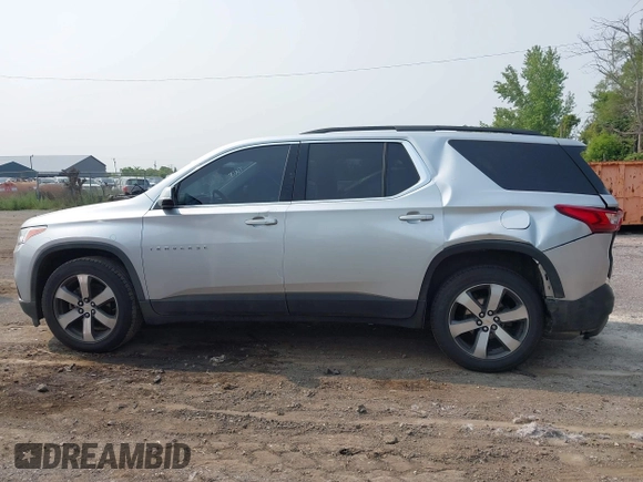 2019 Chevrolet Traverse LT z VIN 1GNERHKW7KJ257026, wystawiony jako IAAI lot #42397645 z przebiegiem 78 977 mil mil oraz . Historia ofert i sprzedaży dostępna na DreamBid. Obrazek 14.