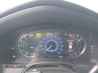2017 Cadillac Escalade Luxury z VIN 1GYS4BKJ0HR271477, wystawiony jako IAAI lot #42278219 z przebiegiem Nie podano mil oraz . Historia ofert i sprzedaży dostępna na DreamBid. Obrazek 7.
