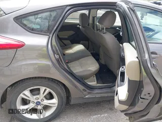2014 Ford Focus SE with VIN 1FADP3K2XEL326882, listed as a IAAI auction lot 42183188 with 101,450 mi miles and . Bid and sale history available at carsss.com. Image 8.
