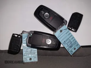 2020 Ford Escape SE с VIN 1FMCU9G65LUB04606, выставлен на аукционе IAAI как лот 41695133 с пробегом 36 686 миль миль и . История ставок и продаж доступна на DreamBid. Изображение 11.