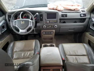2006 Honda Ridgeline RTL with VIN 2HJYK16556H516831, listed as a Copart auction lot 52896565 with 211,504 mi miles and Salvage Title. Bid and sale history available at carsss.com. Image 8.