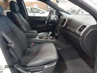 2019 Jeep Grand Cherokee Upland with VIN 1C4RJFAG5KC834317, listed as a IAAI auction lot 42079616 with 42,452 mi miles and . Bid and sale history available at DreamBid. Image 5.