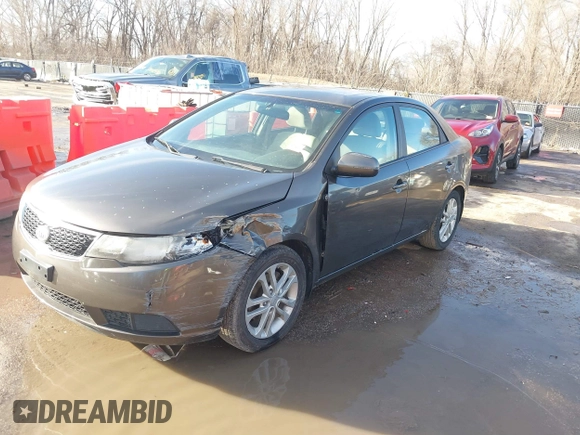 2012 Kia Forte EX with VIN KNAFU4A27C5476031, listed as a IAAI auction lot 41633058 with 137,998 mi miles. Bid and sale history available at carsss.com. Image 17.