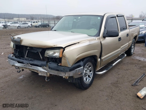 2007 Chevrolet Silverado 1500 Classic LS with VIN 2GCEC13V871127183, listed as a IAAI auction lot 41526845 with 245,144 mi miles. Bid and sale history available at carsss.com. Image 18.