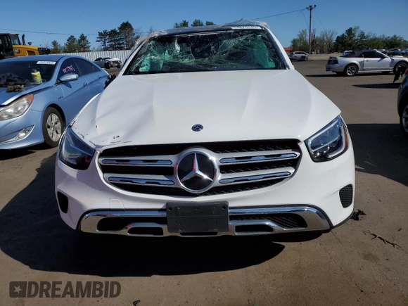 2020 Mercedes-Benz GLC 300 z VIN WDC0G8EB0LF715022, wystawiony jako Copart lot #54675145 z przebiegiem Nie podano mil oraz Czysty tytuł • Clean title. Historia ofert i sprzedaży dostępna na DreamBid. Obrazek 5.
