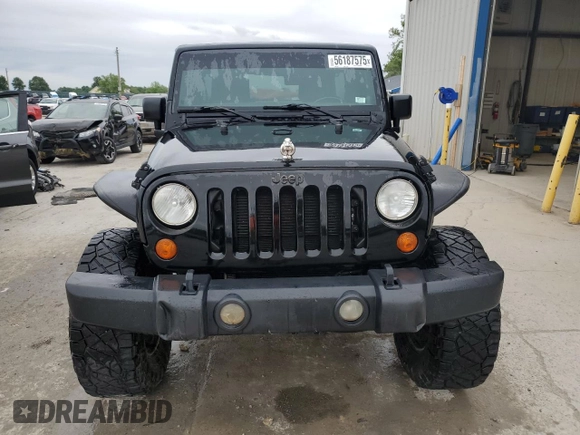 2014 Jeep Wrangler Unlimited Rubicon X with VIN 1C4HJWFG0EL142071, listed as a Copart auction lot 56187575 with 110,597 mi miles and Salvage title. Bid and sale history available at DreamBid. Image 5.