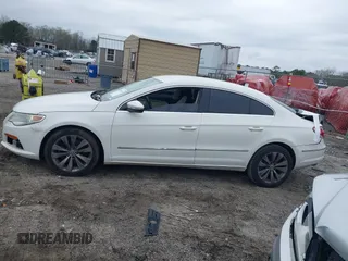 2010 Volkswagen CC Sport with VIN WVWML7AN5AE505256, listed as a IAAI auction lot 41870530 with 173,336 mi miles. Bid and sale history available at carsss.com. Image 15.