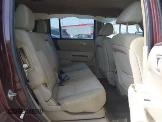 2014 Honda Pilot LX with VIN 5FNYF4H29EB031593, listed as a IAAI auction lot 41769098 with 153,401 mi miles and . Bid and sale history available at carsss.com. Image 8.