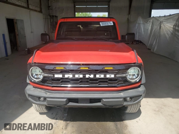 2021 Ford Bronco z VIN 1FMDE5BH5MLB06205, wystawiony jako Copart lot #56503275 z przebiegiem 45 287 mil mil oraz Szkoda całkowita • Salvage title. Historia ofert i sprzedaży dostępna na DreamBid. Obrazek 5.
