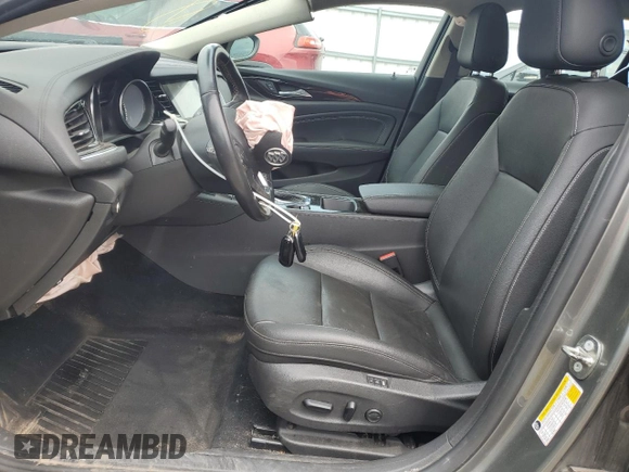 2018 Buick Regal Essence with VIN W04GV8SX5J1066364, listed as a Copart auction lot 59306695 with 97,251 mi miles and Non repairable. Bid and sale history available at DreamBid. Image 7.